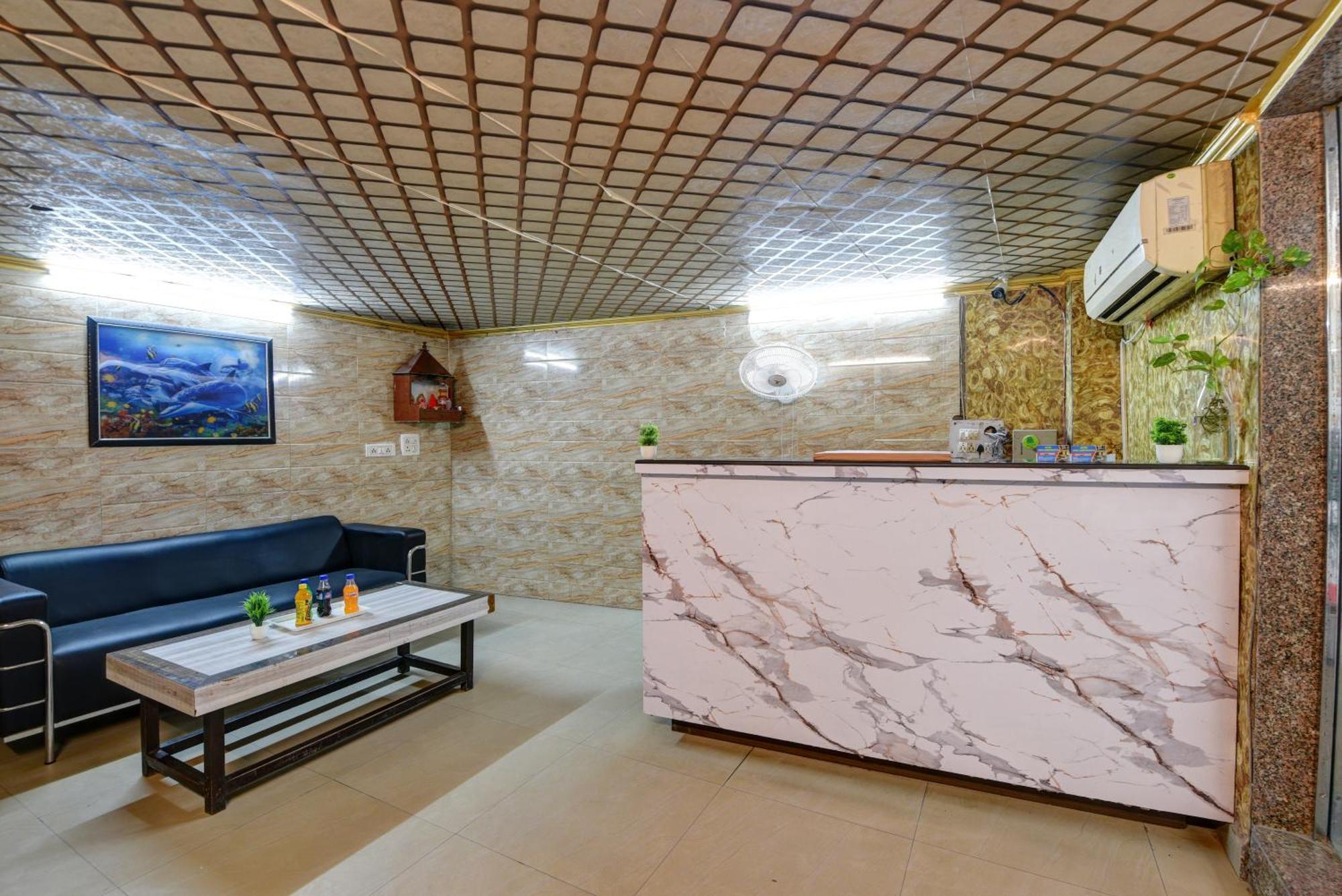 Hotel Aerolook Near Delhi Airport