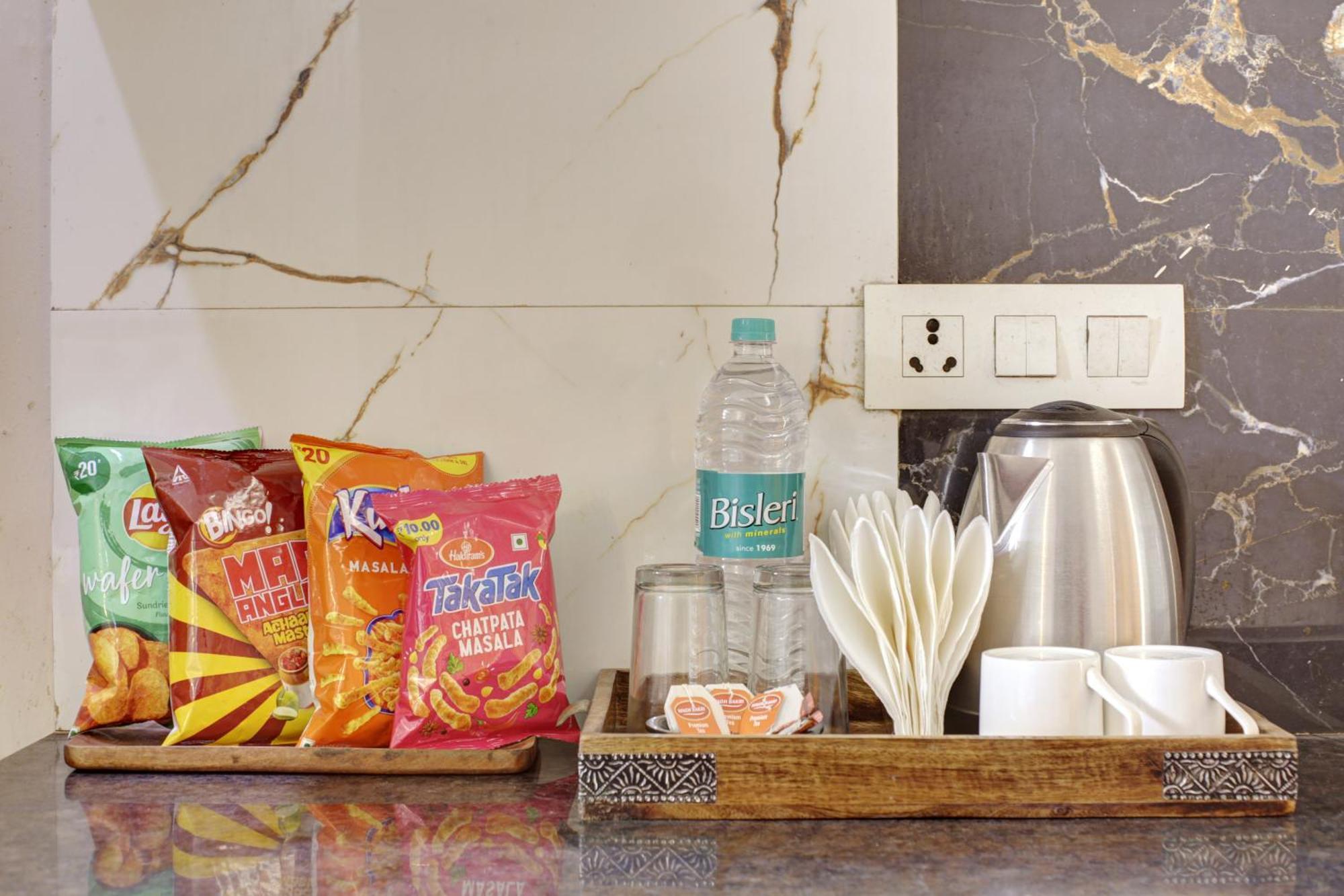 Hotel Aerolook Near Delhi Airport New Delhi