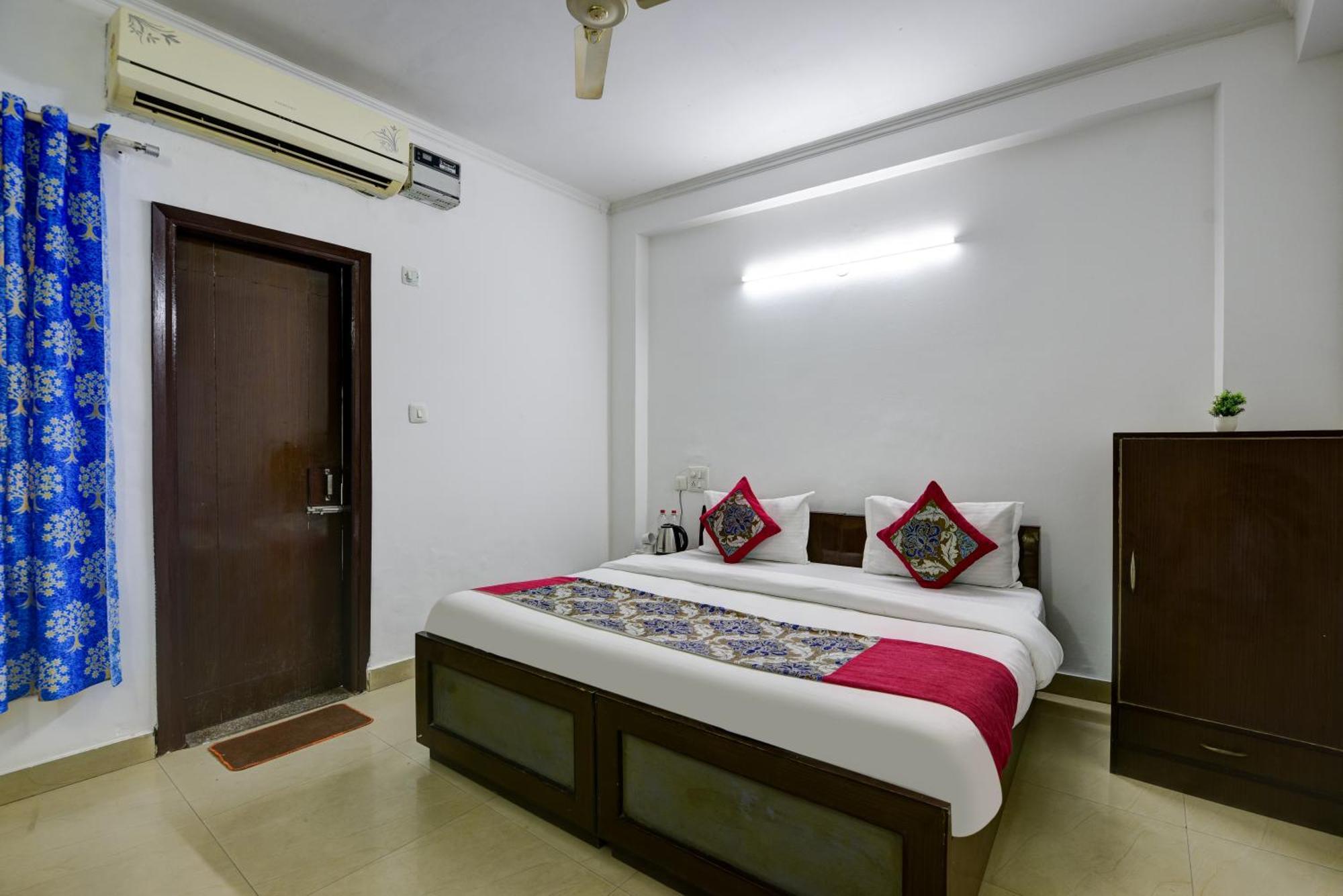 Hotel Aerolook Near Delhi Airport